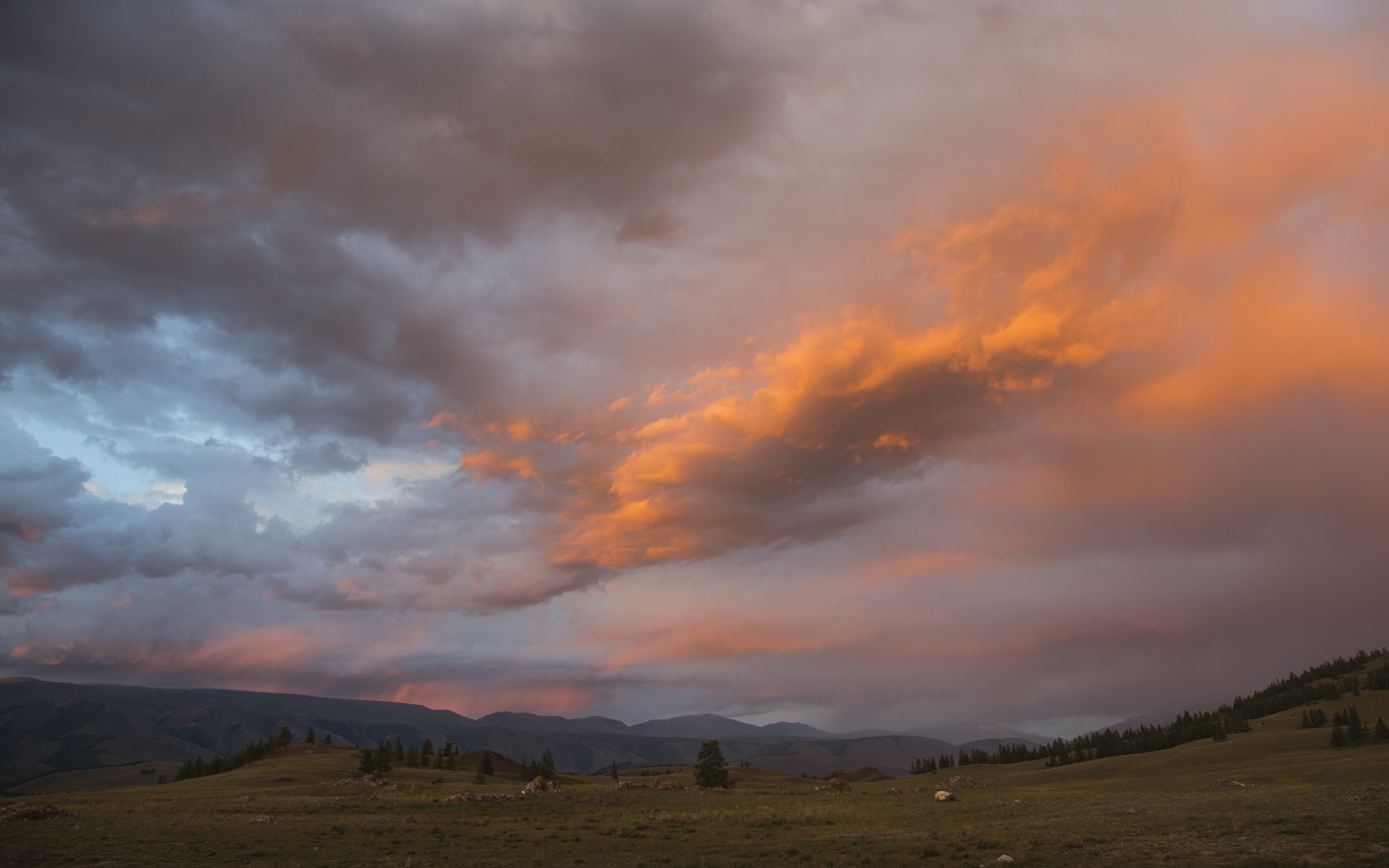 Северо-Чуйский хребет