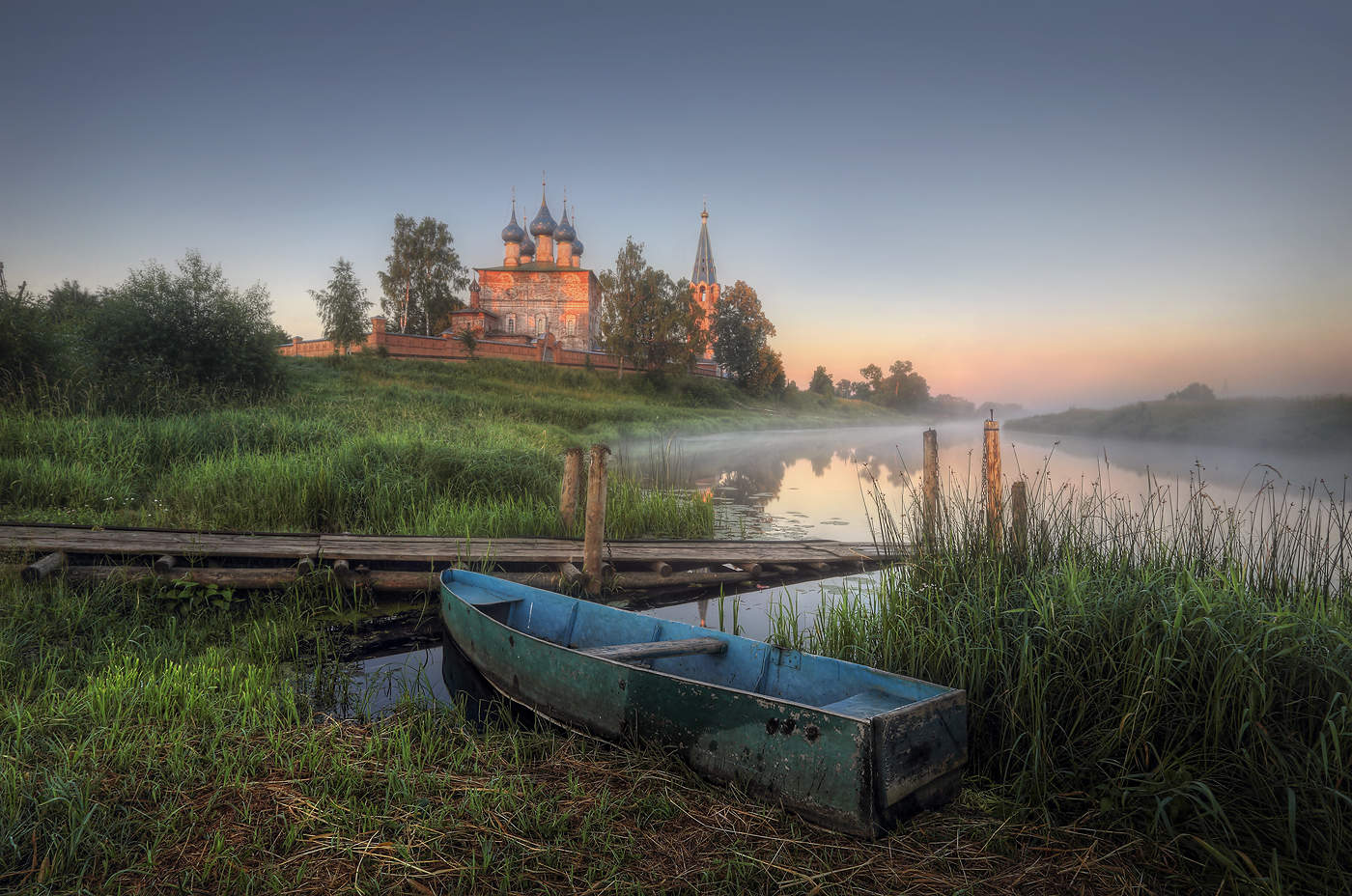 На рассвете..