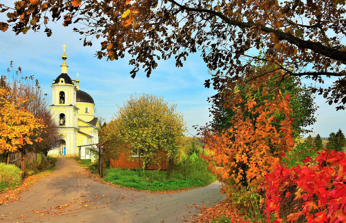 "Сжигая нас , фатально дни бегут ..."