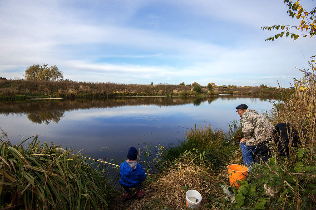Дед и внук...