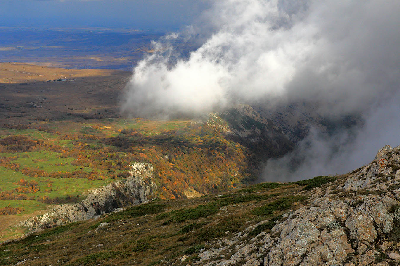 Нижнее плато Чатыр-Дага