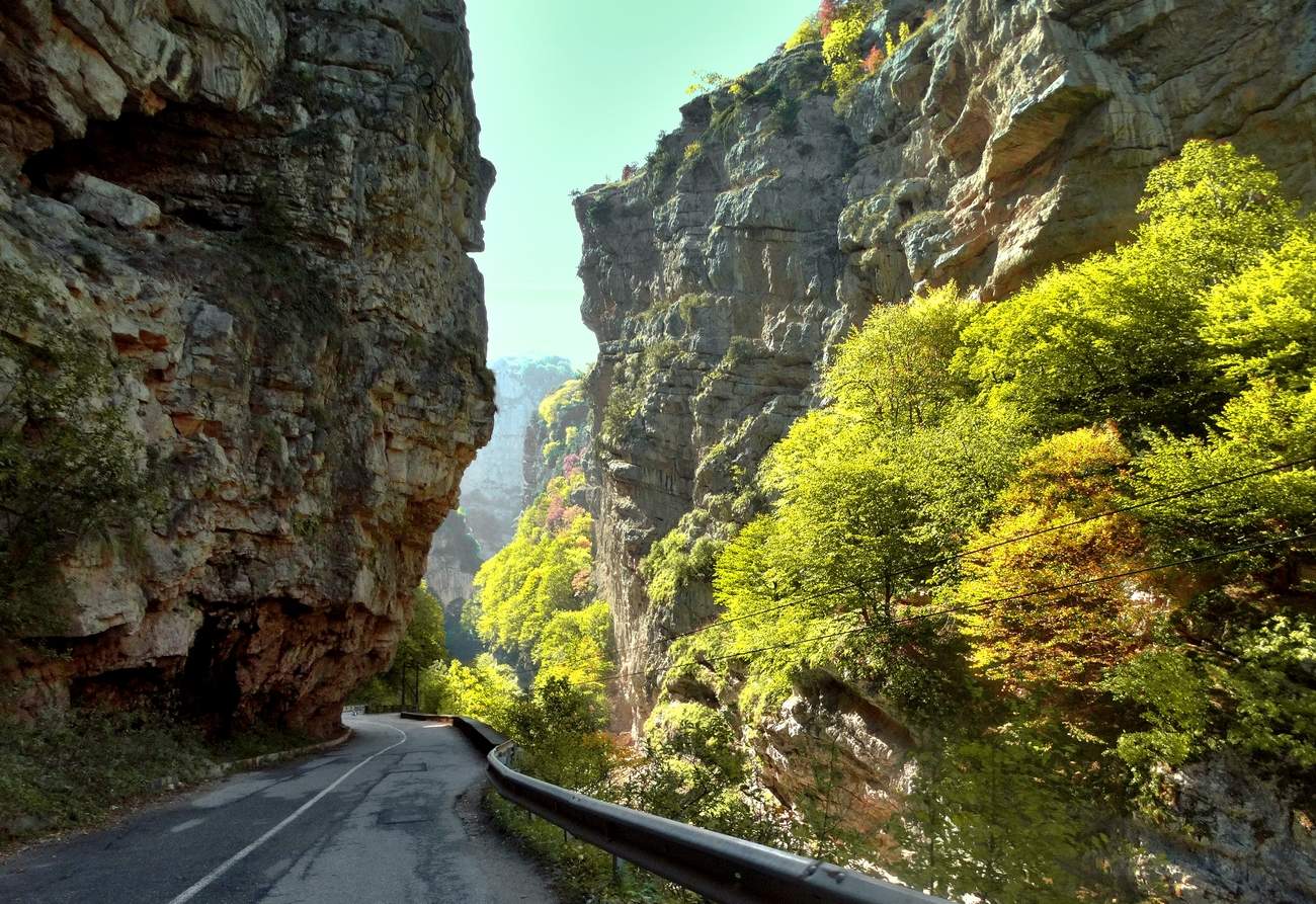 Осенью в Чигемском ущелье