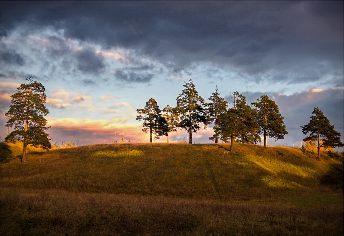 "Однажды осенним вечером"©