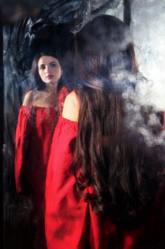 Красна девица