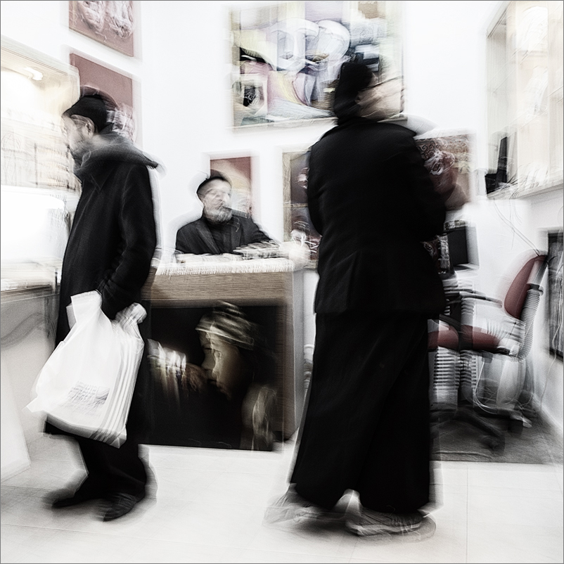 Побродить по галерее