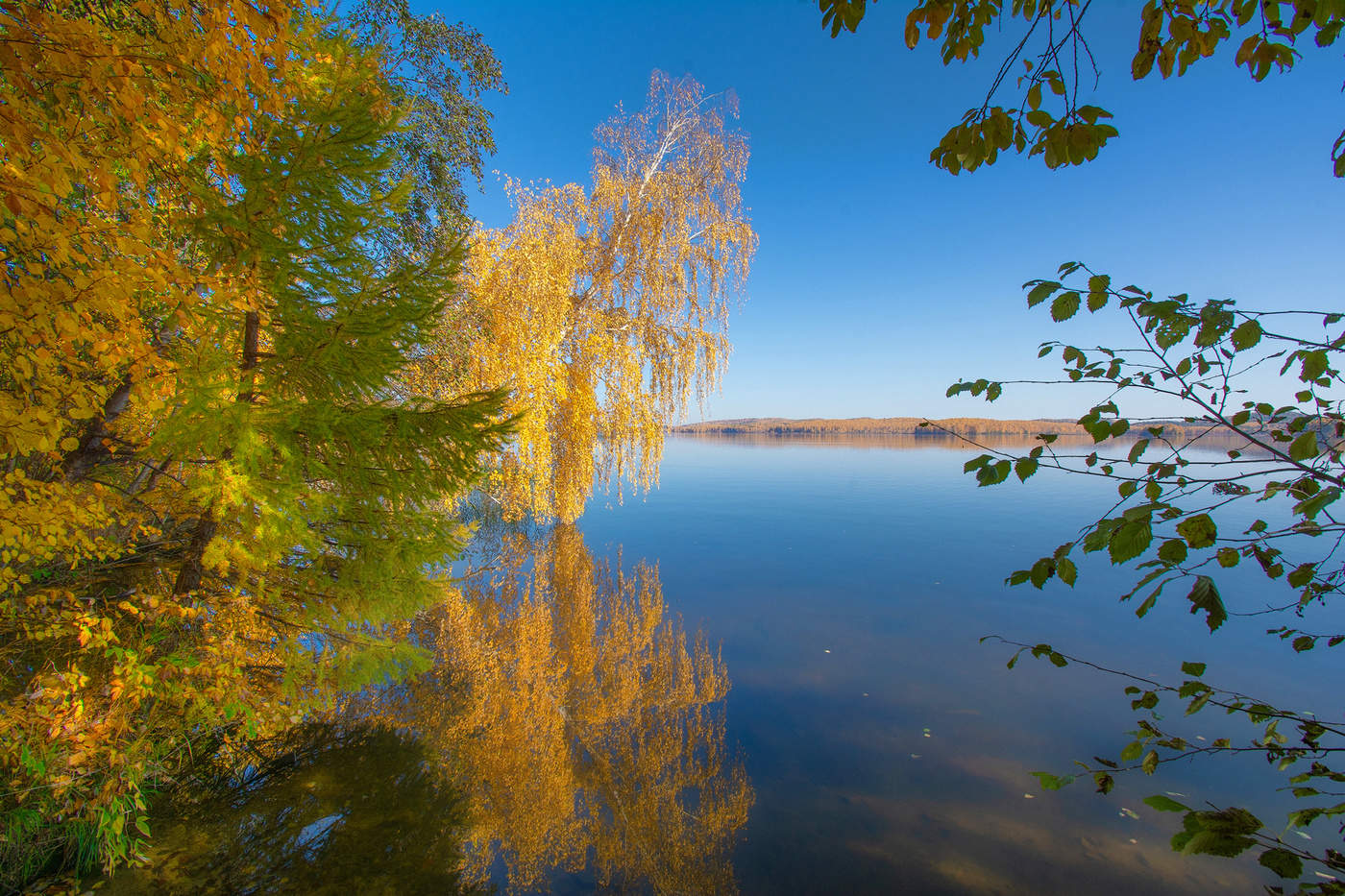 Вид на озеро