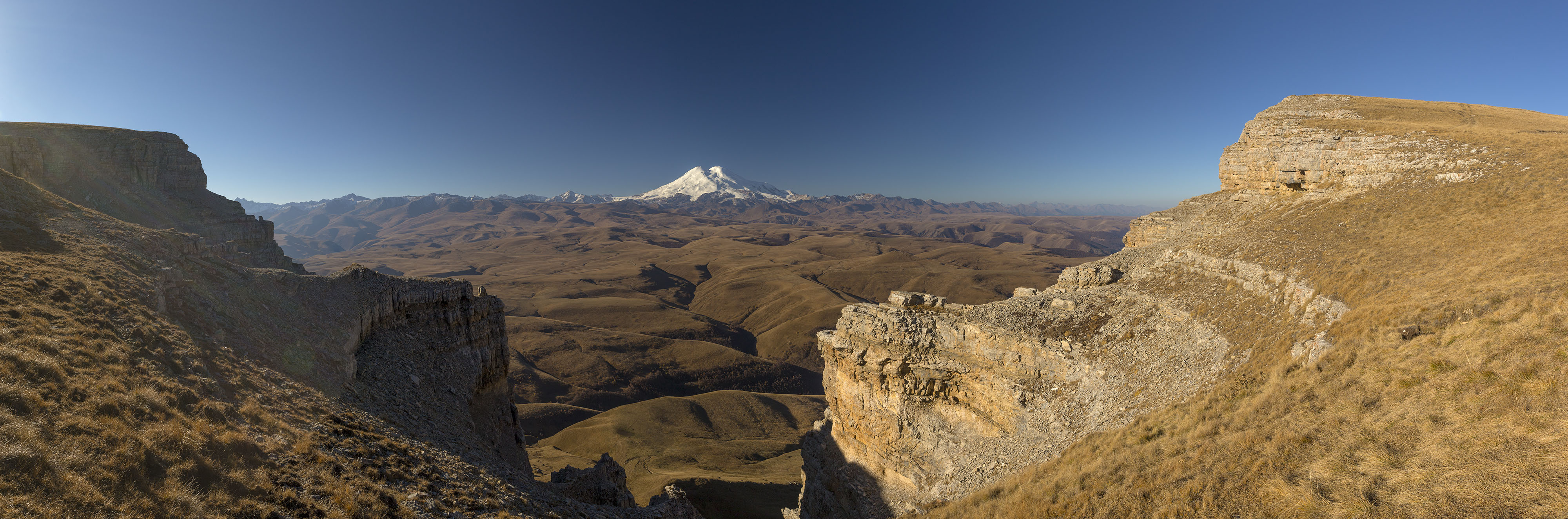 Кавказ подо мною