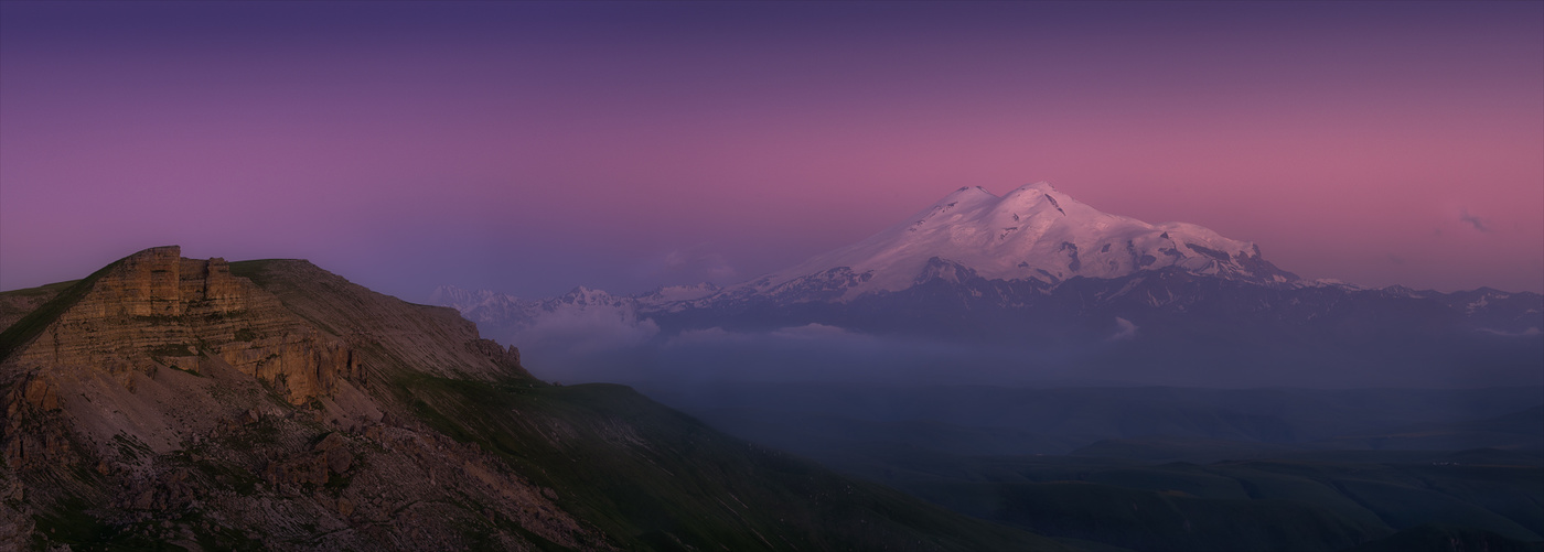 По краю заката.