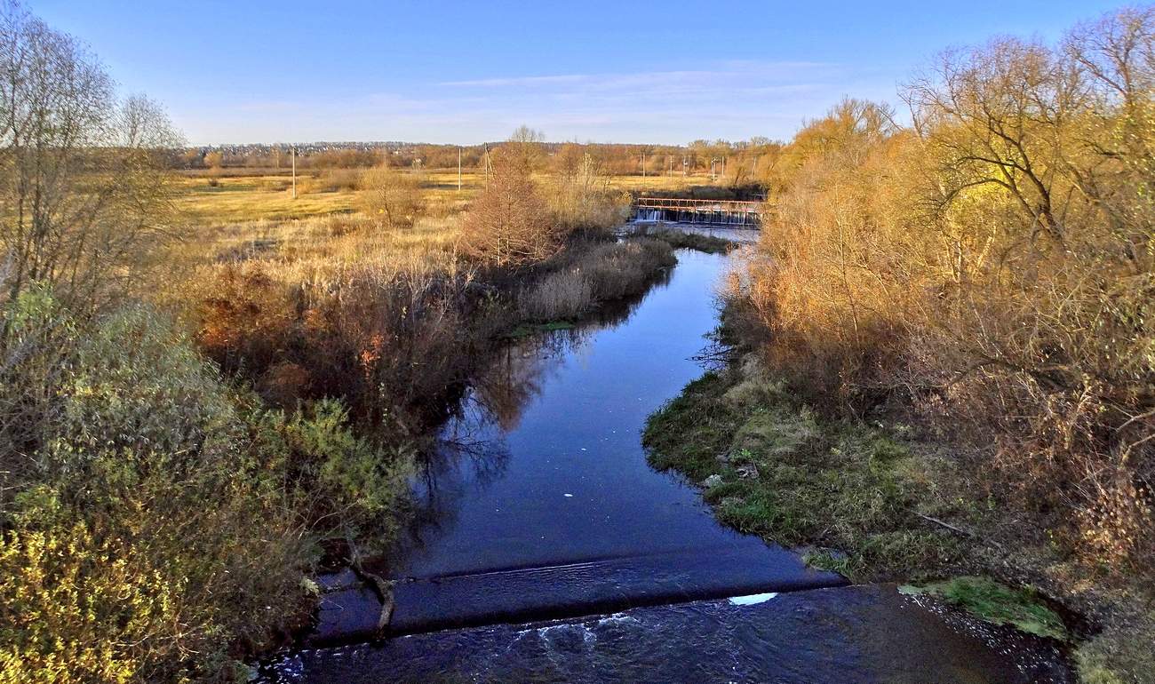 Осенние окрестности реки Цон