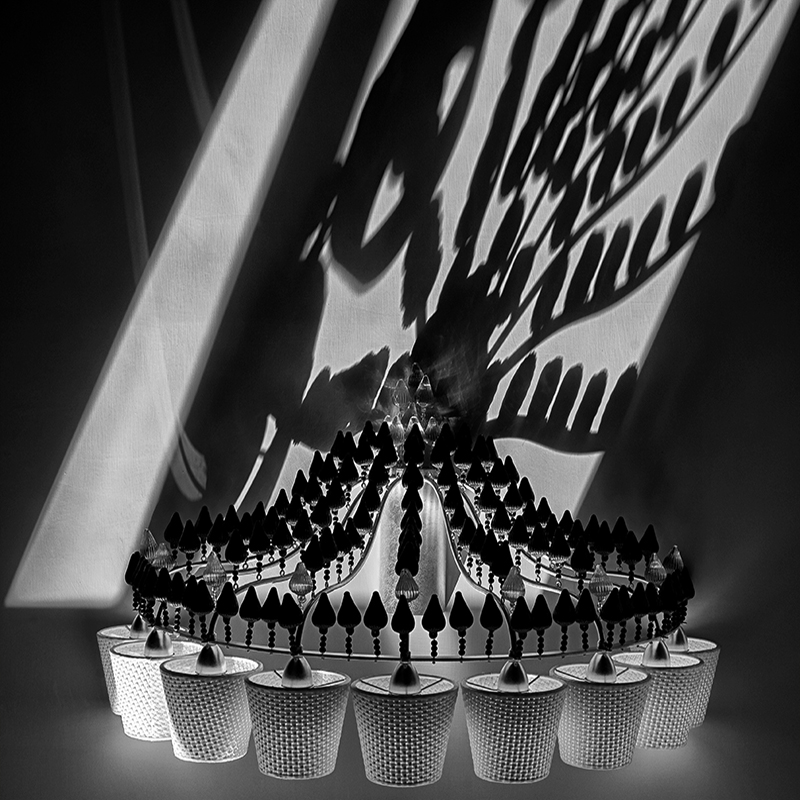 Тени вырастают из света