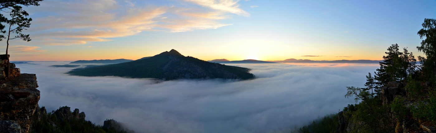 На рассвете.