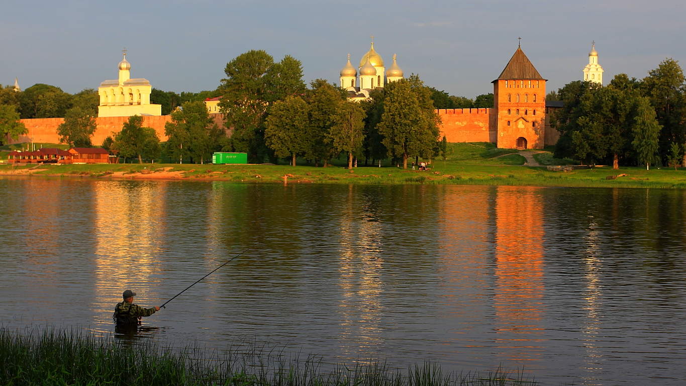 На том берегу