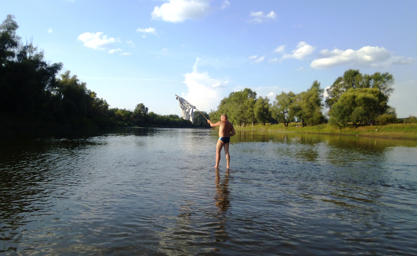 На том берегу