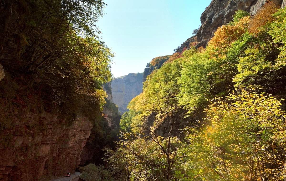 Поездка по осеннему Чегемскому ущелью