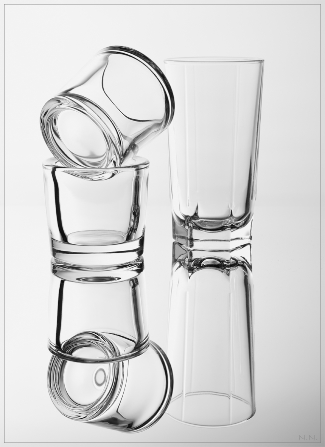 Этюд со стаканами