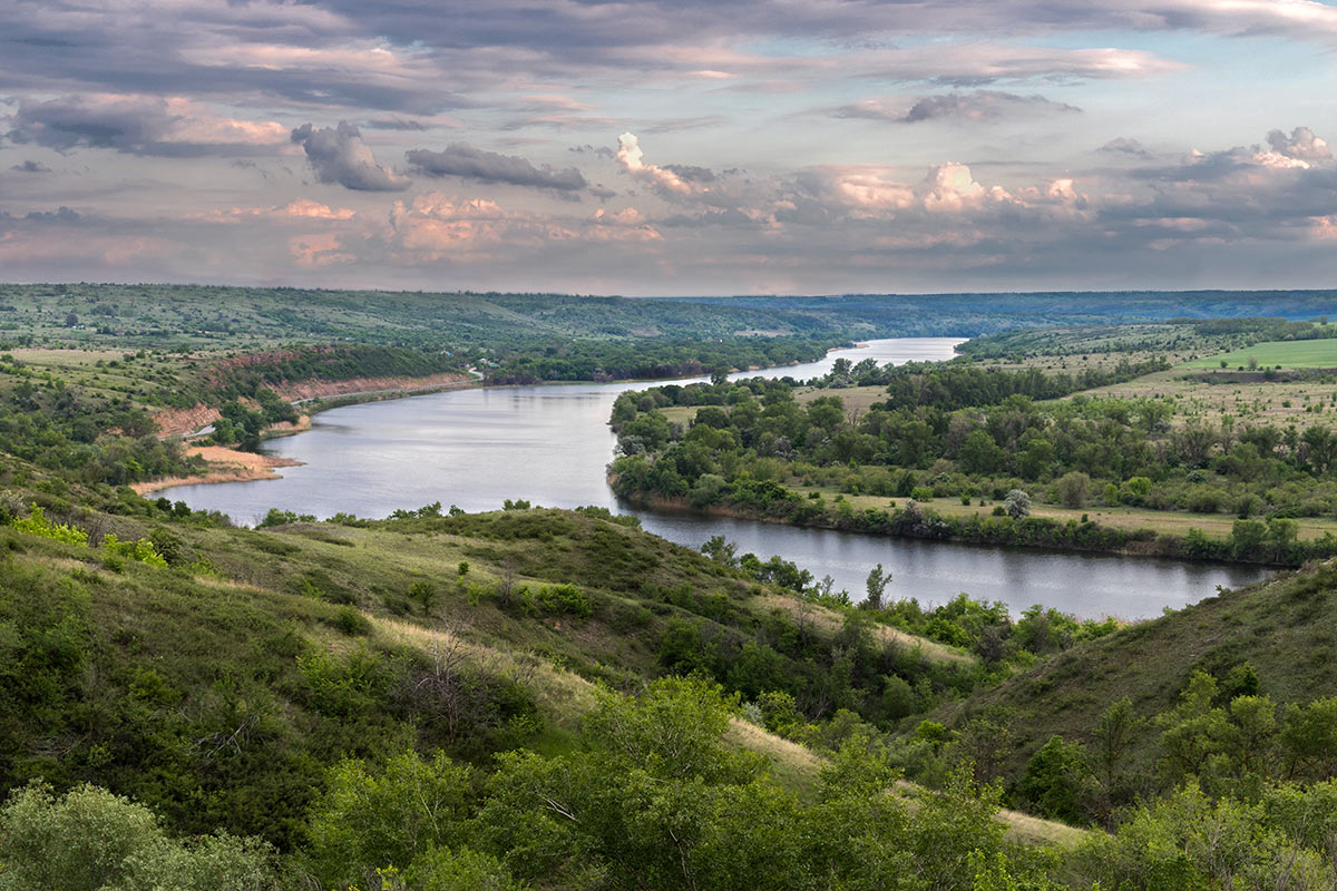 Вечерний Донец у хутора Муравлев