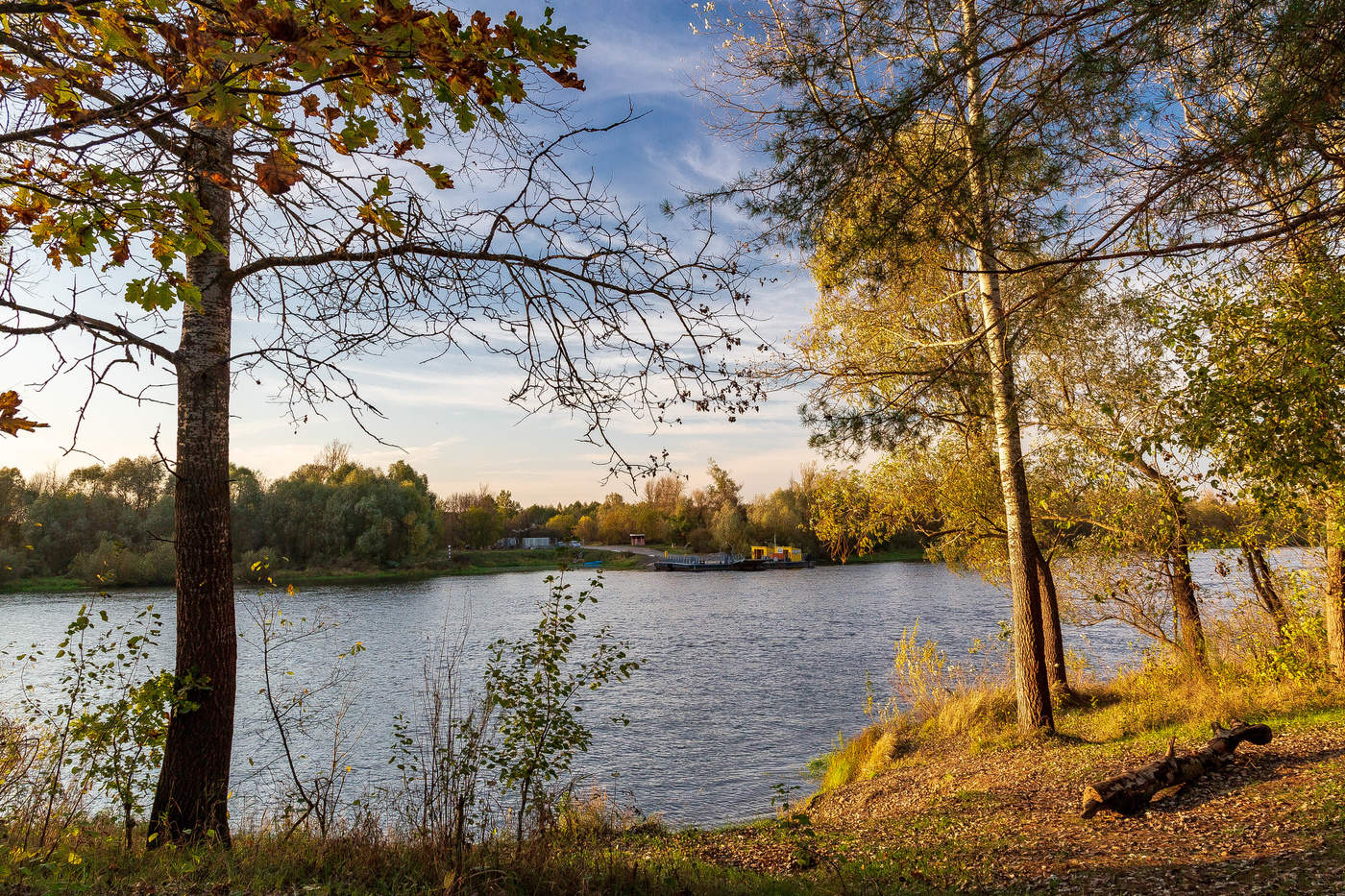 Осень у переправы...