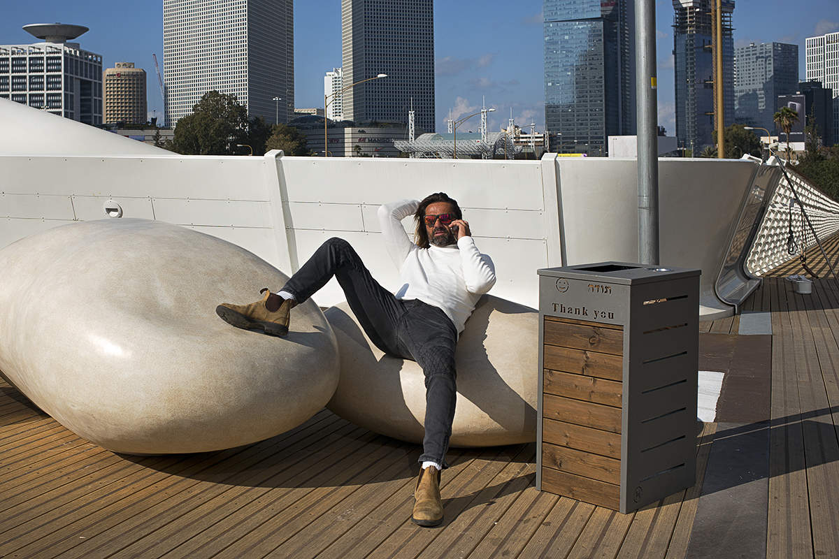 Что день грядущий......?