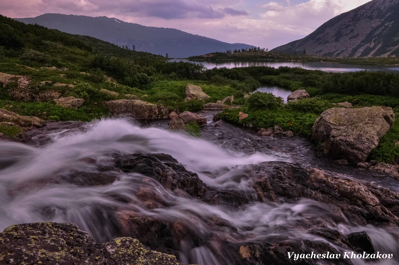 Начало горного ручья