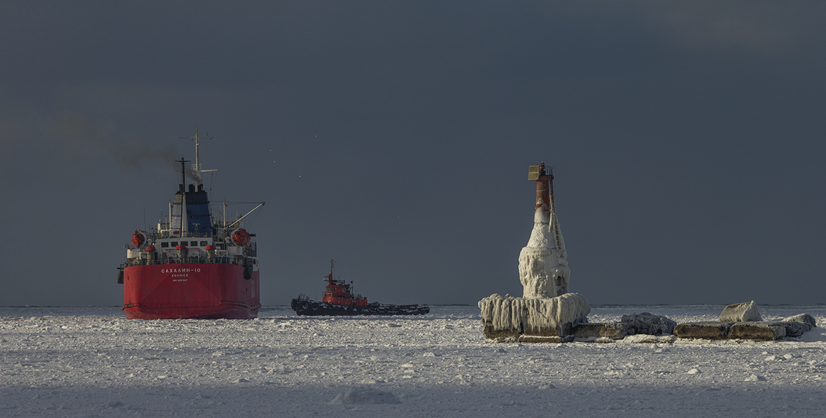 Холмск. Порт