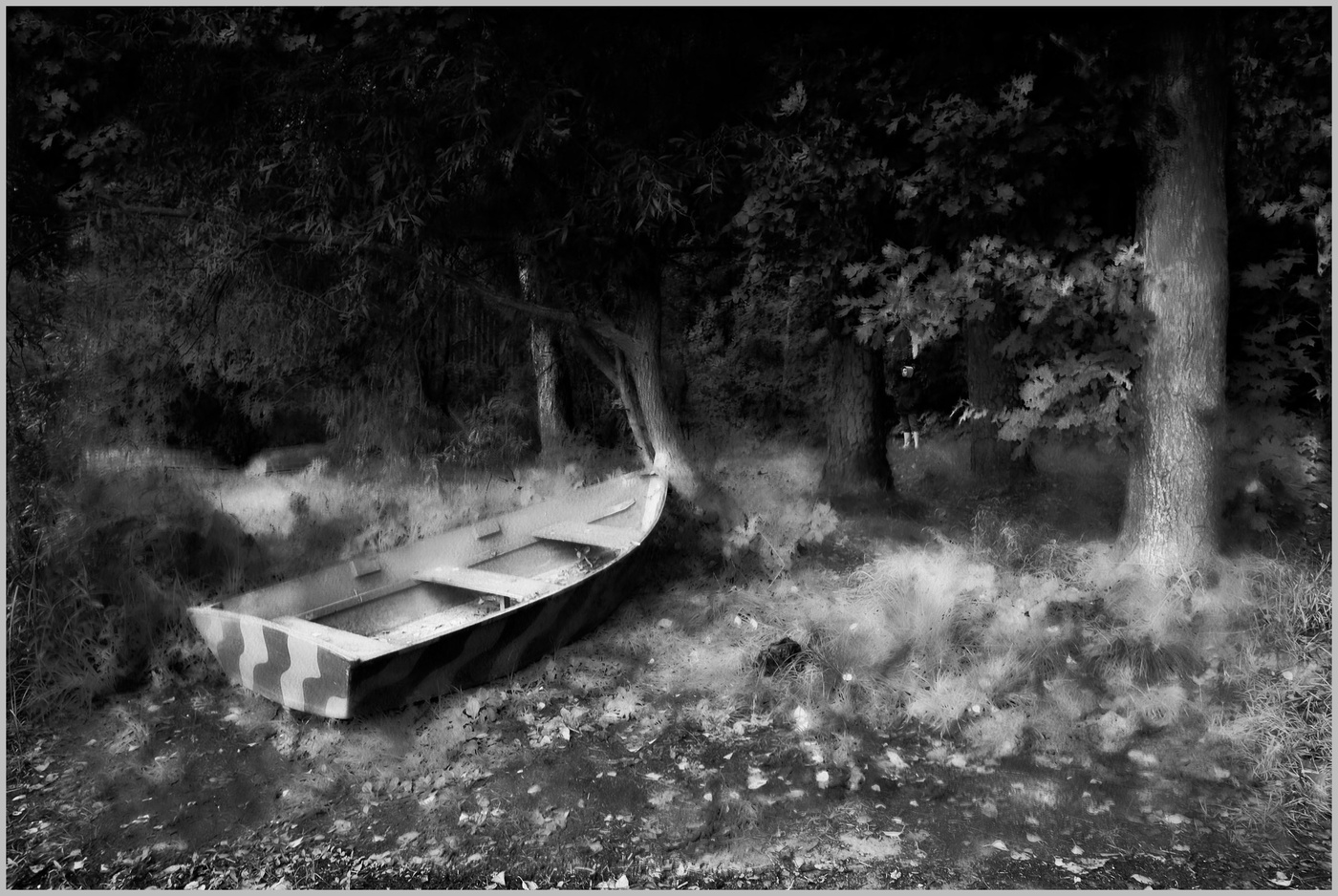 Мы на лодочке катались ...