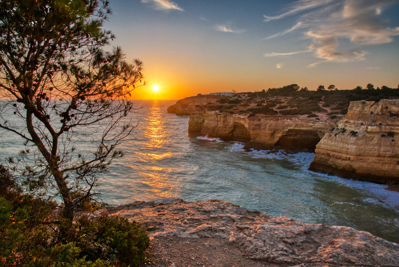 На закате...