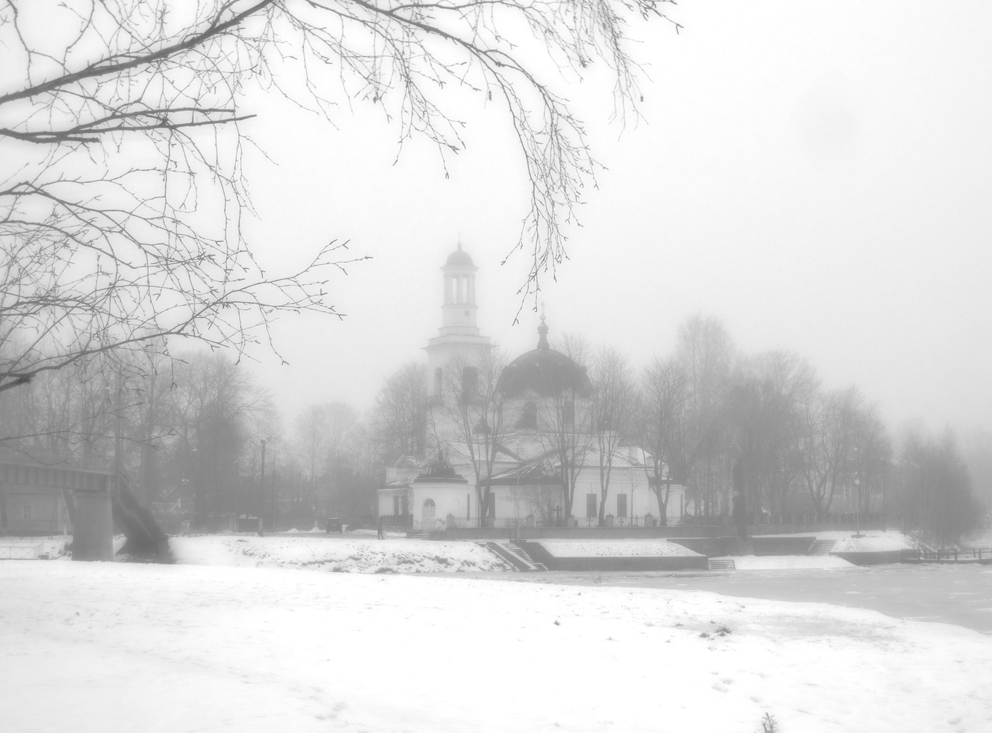 зыбко...зябко