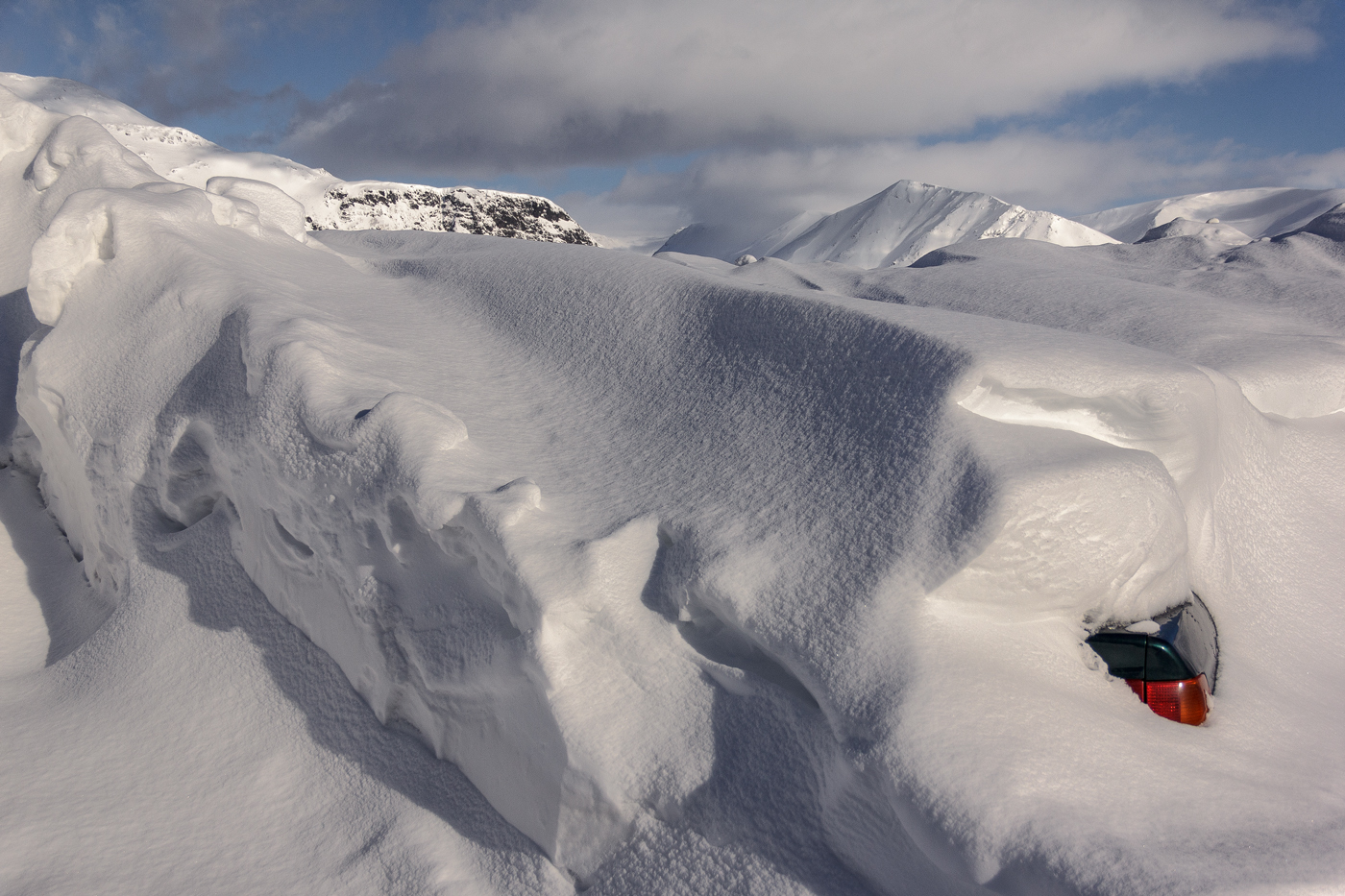 Снежная тайна
