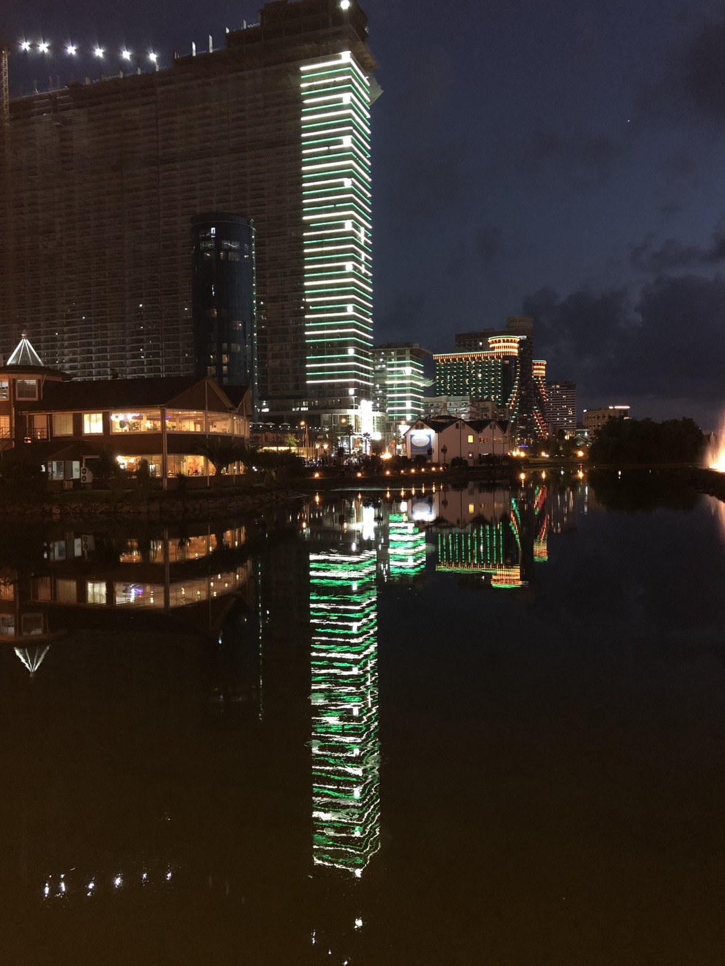 Ночной Батуми