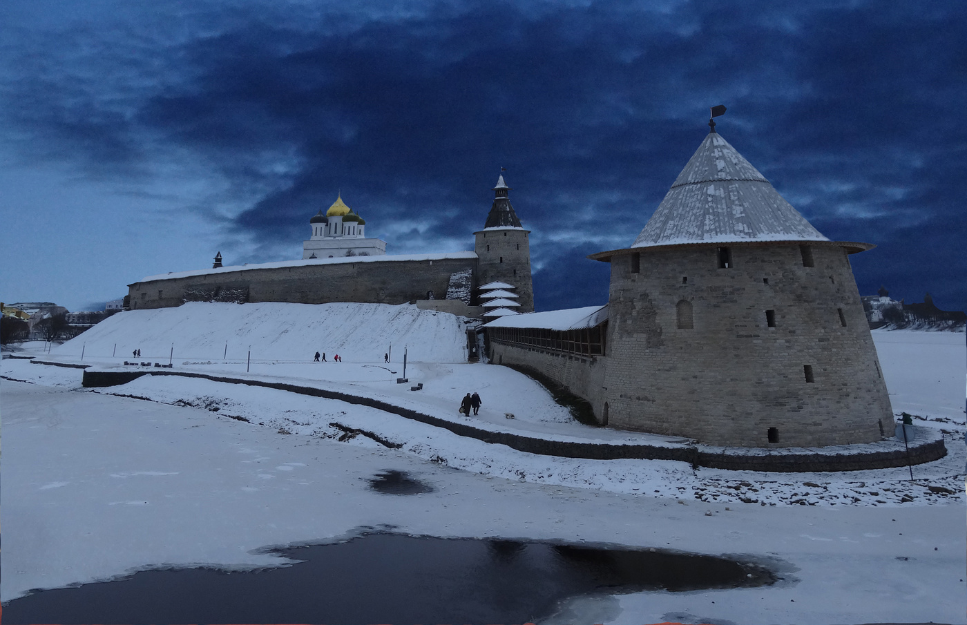 Русский форпост