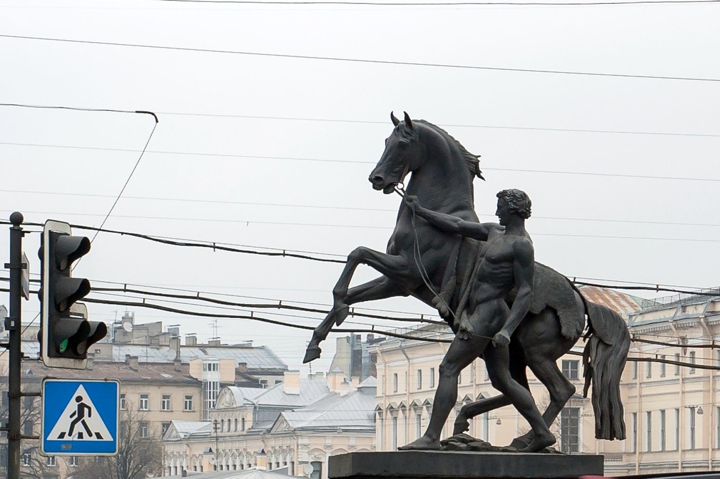 Пешеходы, переходы