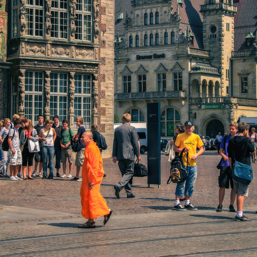 Пешеходы, переходы