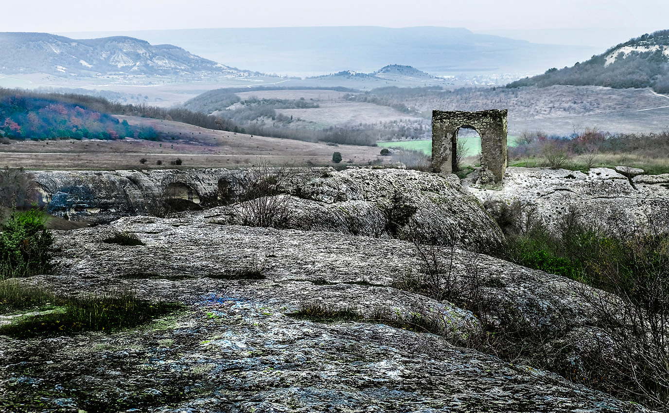 Базилика на монастыре