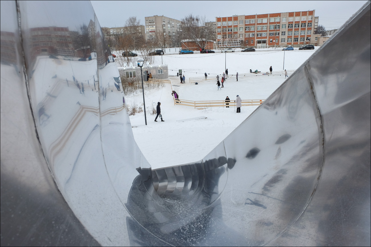 каток на льду Драгуновки