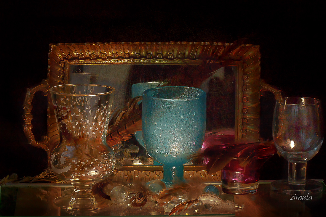 натюрморт с перьями