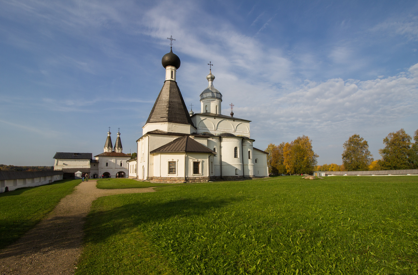 В Ферапонтовом Белозерском Богородице-Рождественском монастыре