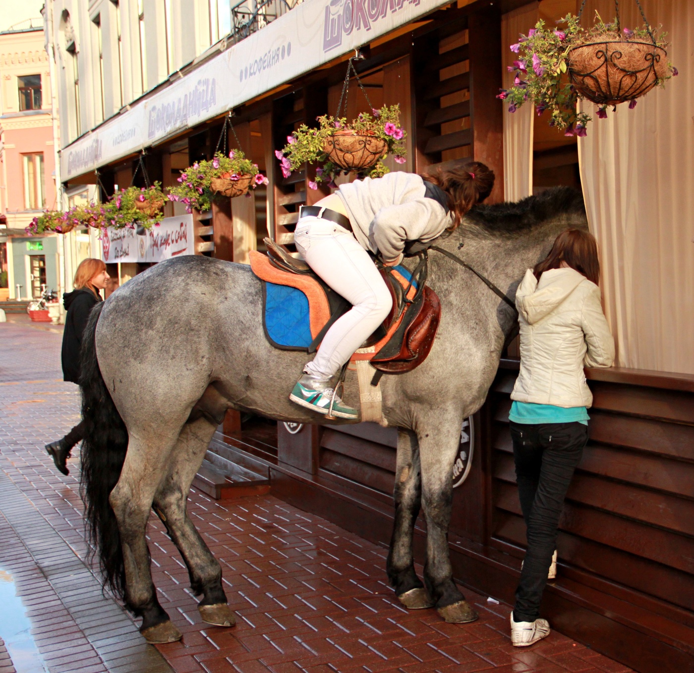 А что здесь подают?