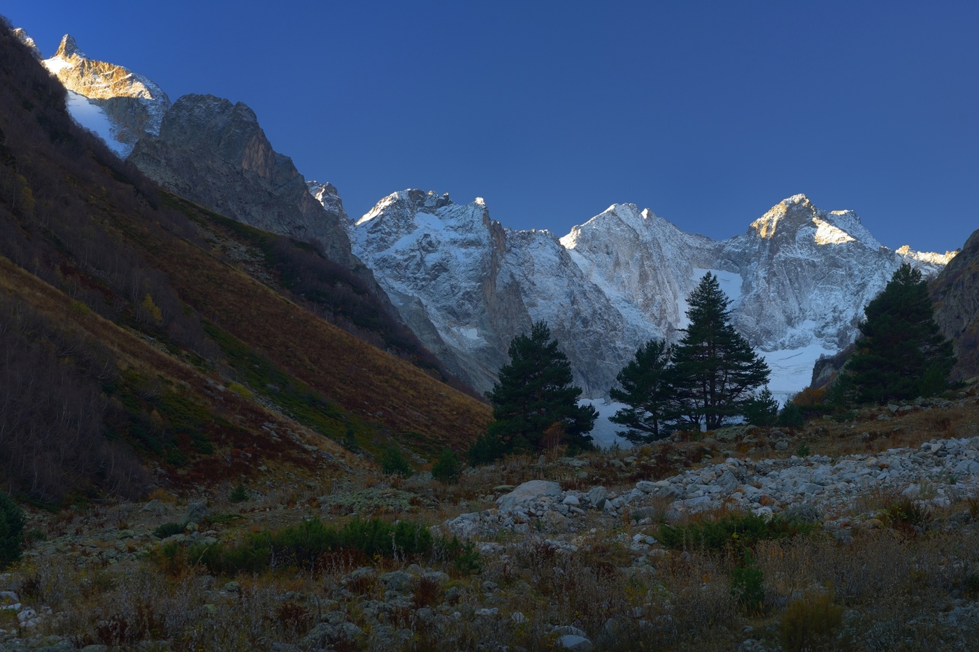 Рассвет в горах