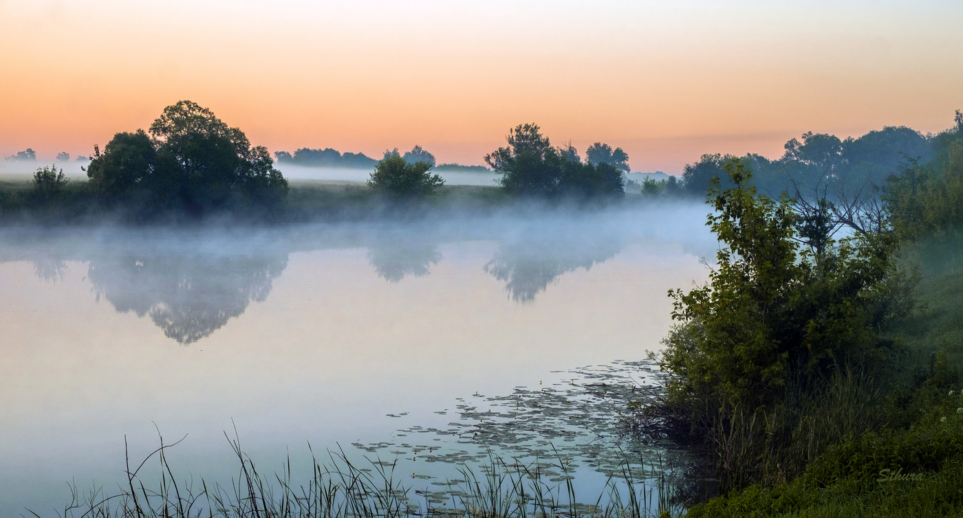 Тишина на озере.