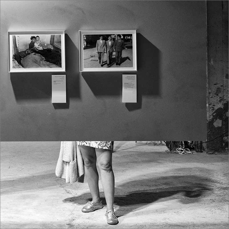 Две стороны одного стенда