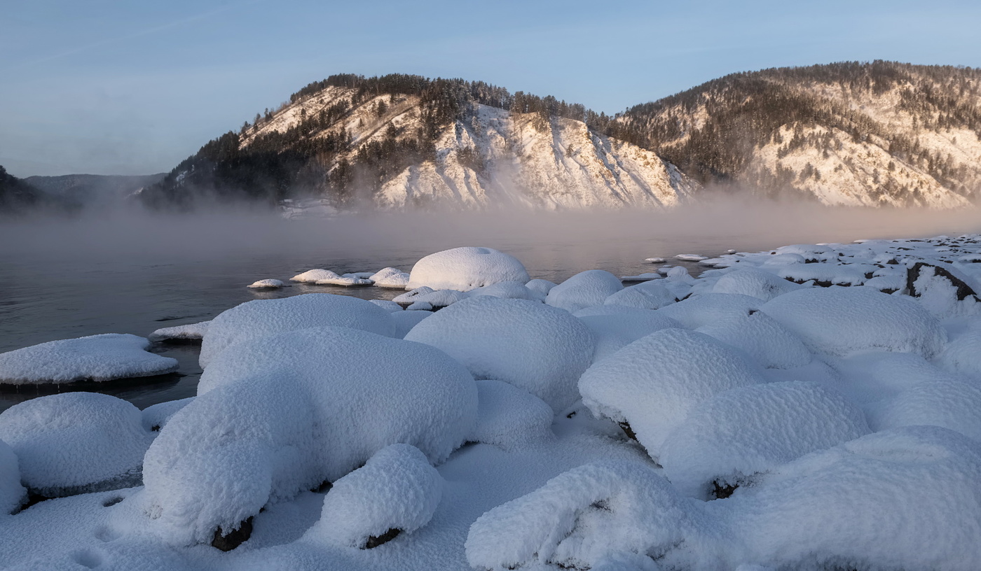 Обычные берега на Енисее