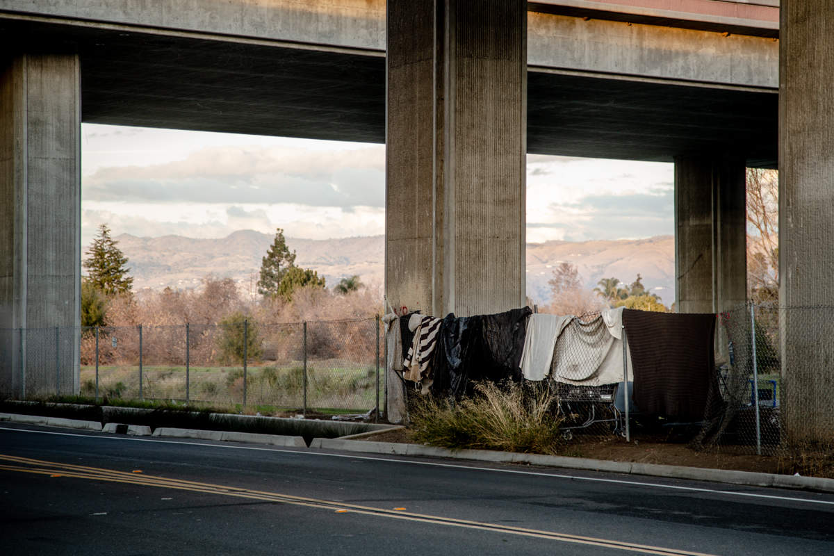 Жизнь под мостом