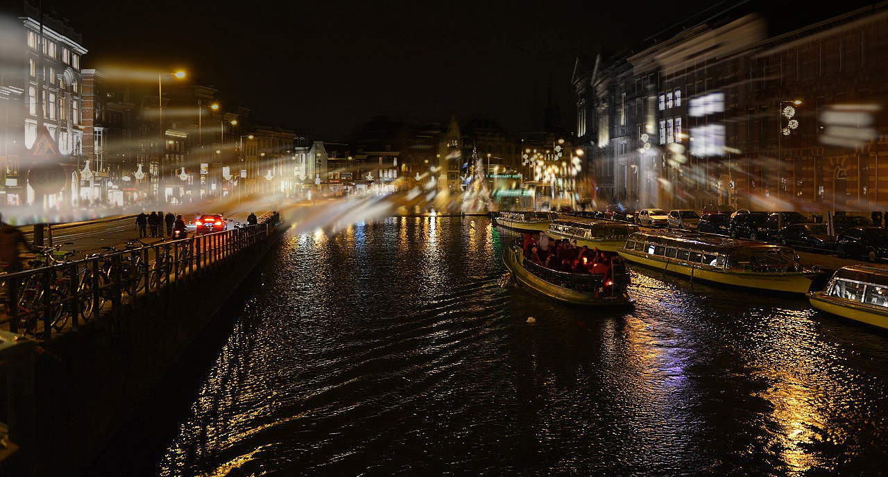 Навстречу празднику