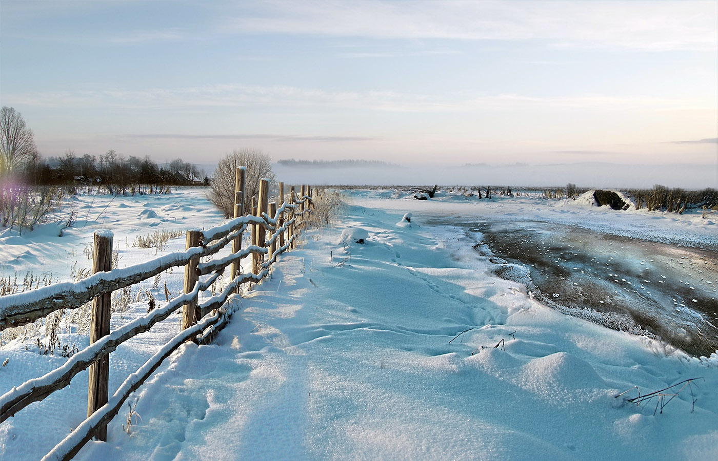На речке, на речке...