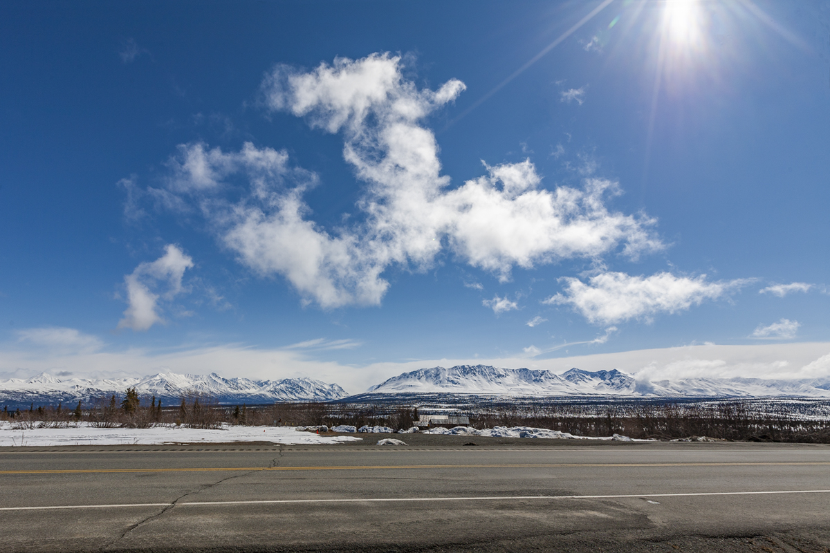 "А все бегут, бегут, бегут, бегут..."