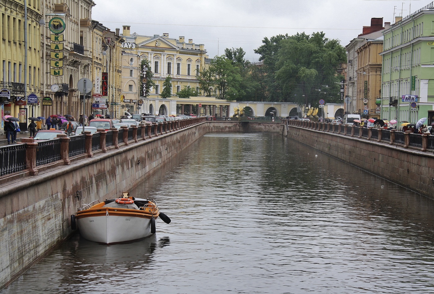 Дождливый питерский день
