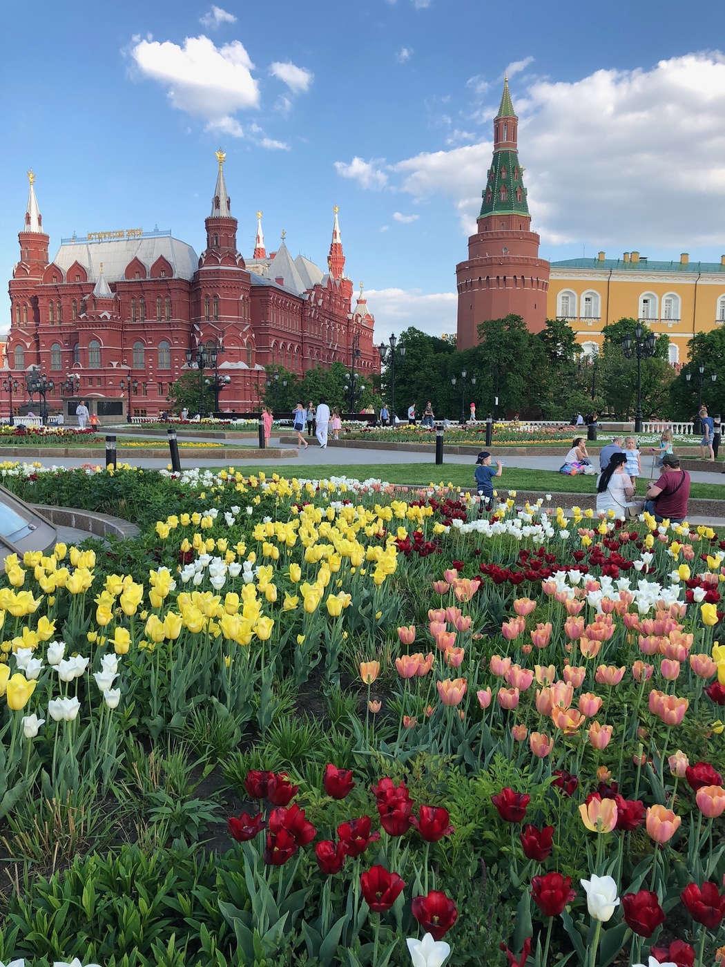 Доковидная весенняя столица