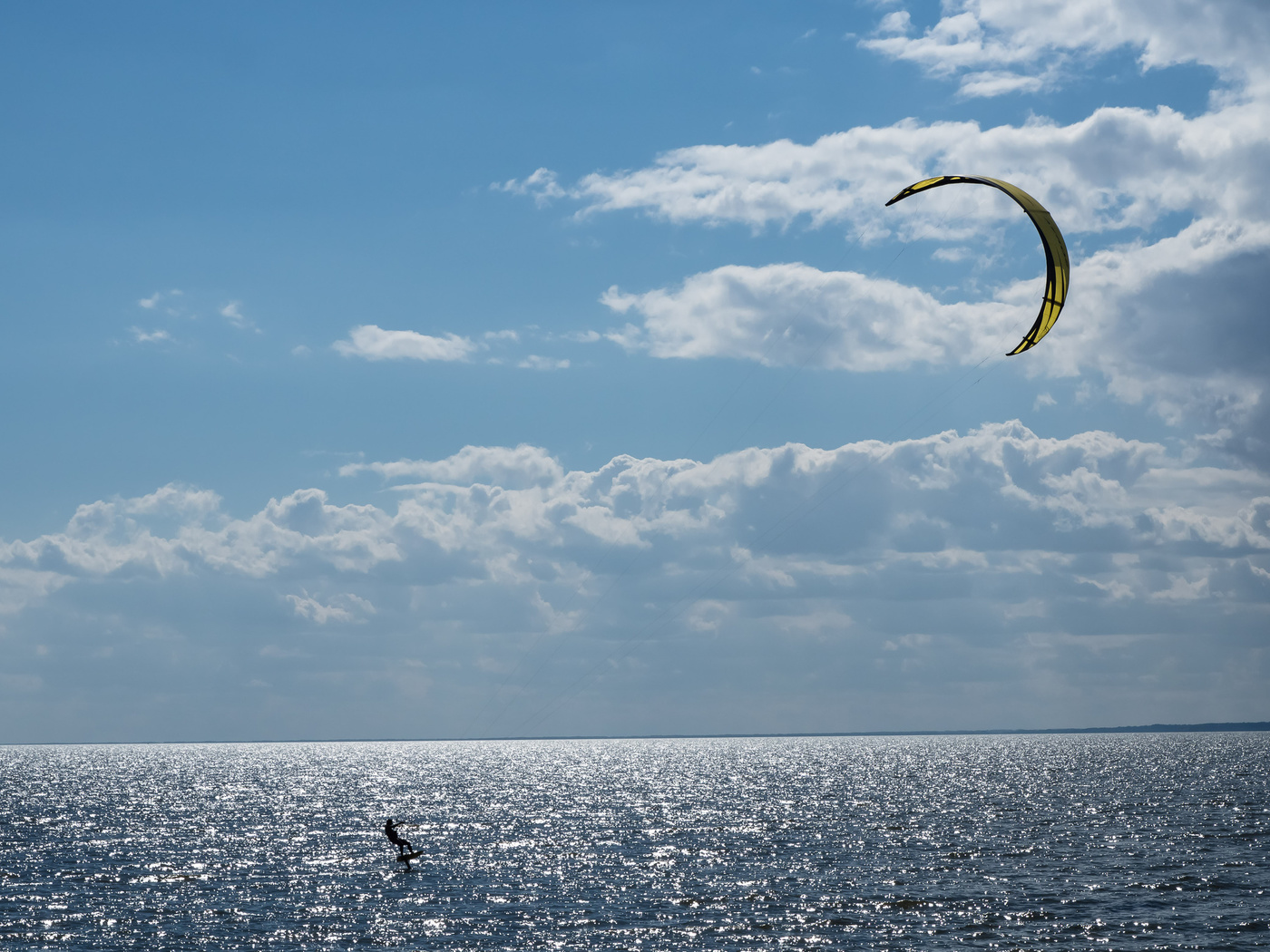 Море встает за волной волна