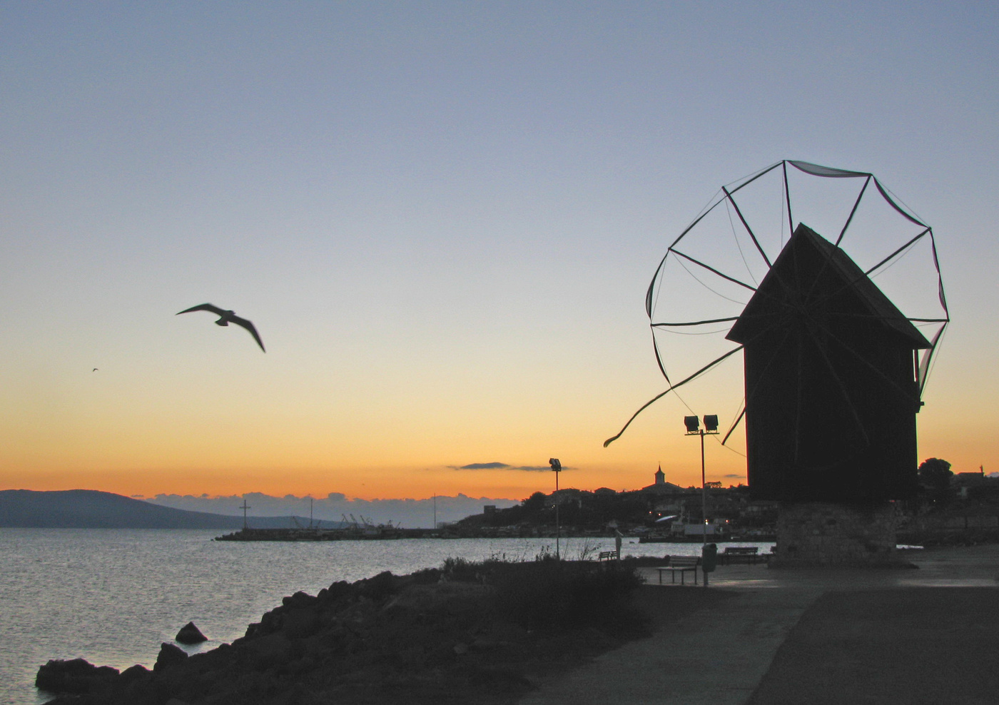 Перед рассветом...