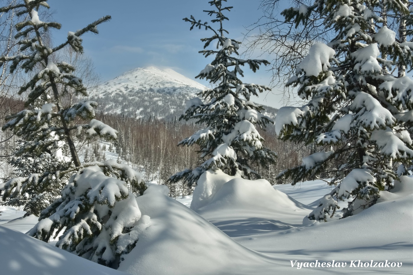 Поднебесные Зубья в марте